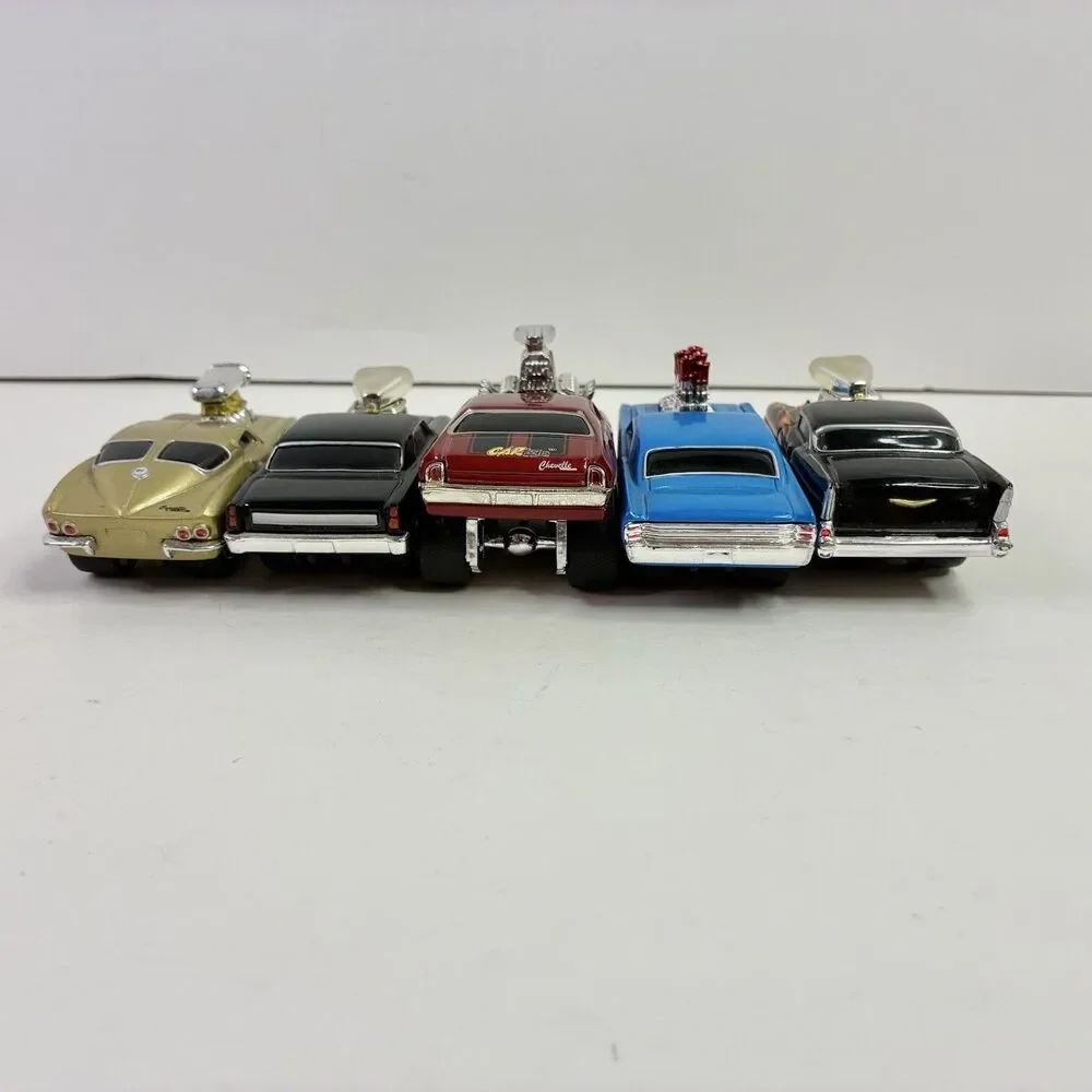 Lot of 5 Funline Muscle Machines 2002 Diecast Cars HotRods 1:64 3